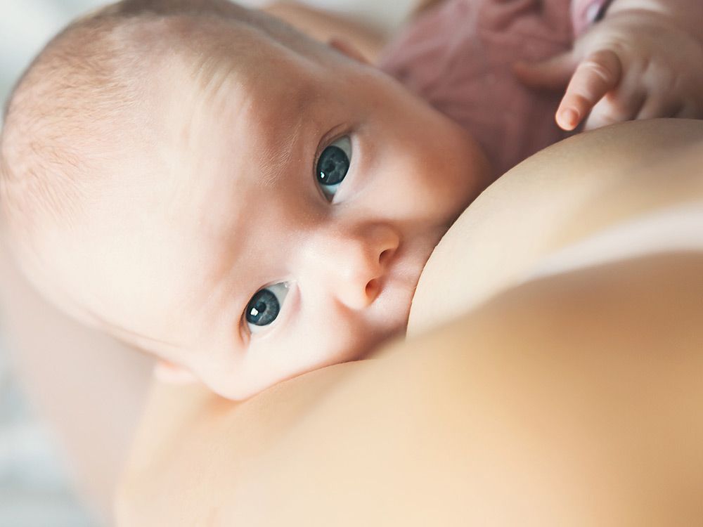 breastmilk-breastfeeding-benefits-narrow.jpg